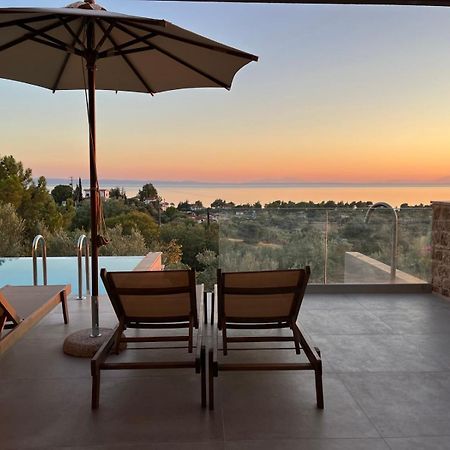 Lithos Villas - Nikiti Halkidiki ภายนอก รูปภาพ