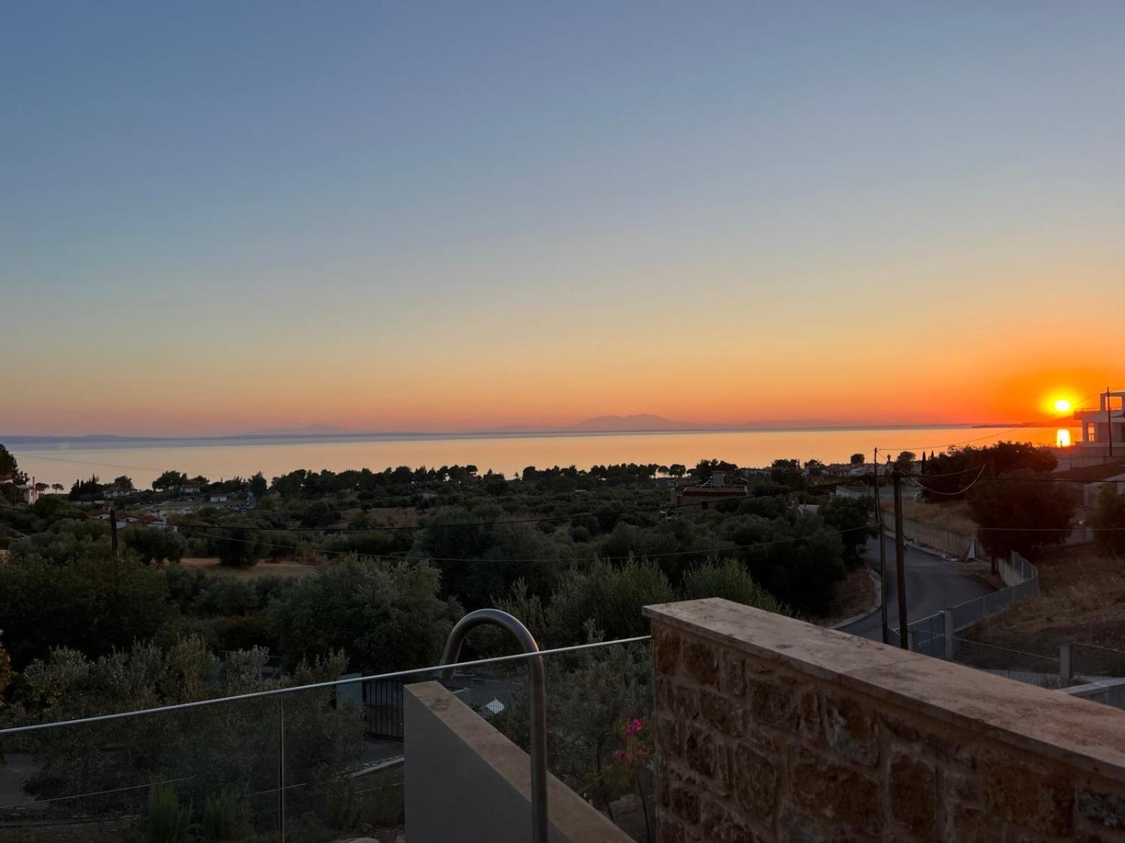 Lithos Villas - Nikiti Halkidiki ภายนอก รูปภาพ