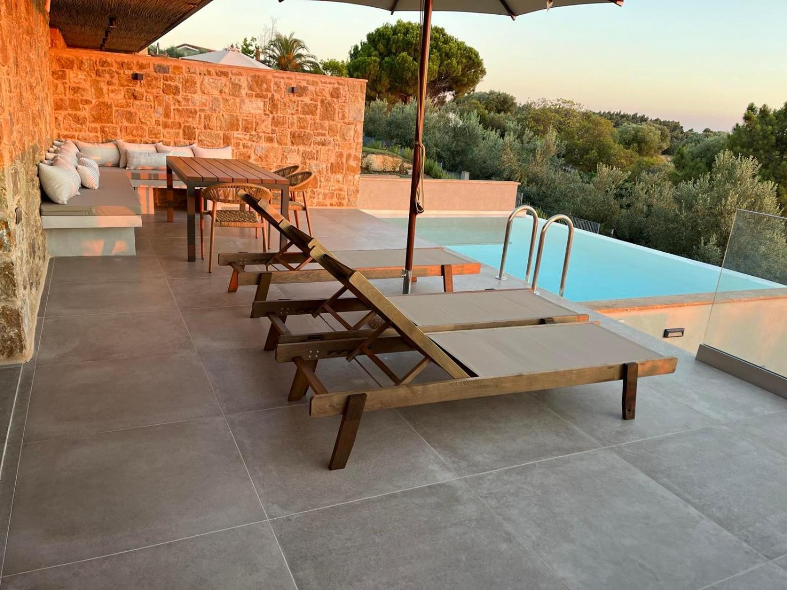 Lithos Villas - Nikiti Halkidiki ภายนอก รูปภาพ